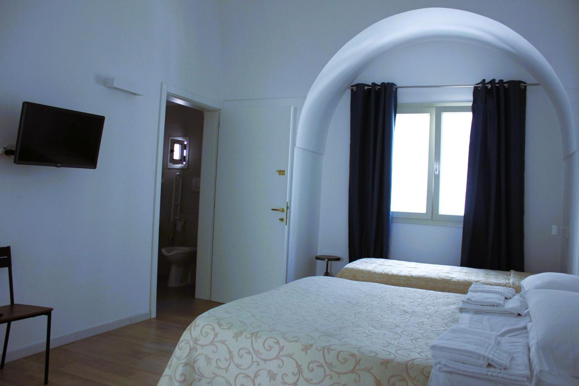 B&B Iris Laterza Luaran gambar